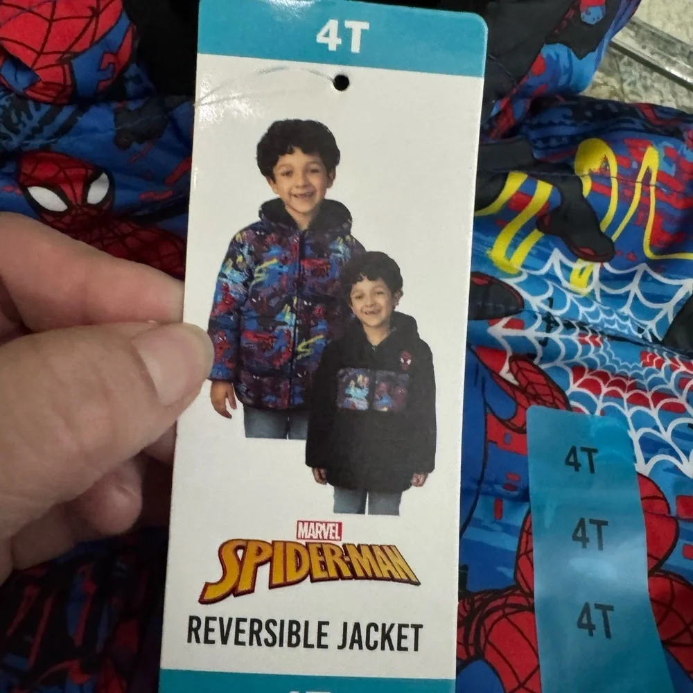 NWT Disney Marvel Spider-man Kids Reversible Jacket Size 4 T